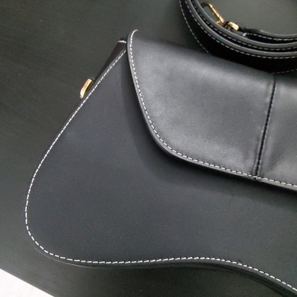 Elleme Black White Contrast Topstitch Bag - Picture 3 of 9